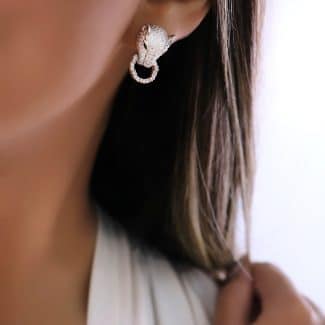 BRINCO ZIRCONIA PANTERA OLHOS VERDES COM ARGOLA MOVEL NA BOCA