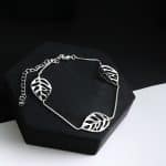 PULSEIRA LISA TRES FOLHAS VAZADA