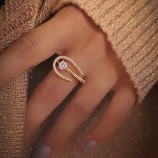 ANEL ZIRCONIA ABERTO NA LATERAL COM ZIRCONIA NO MEIO