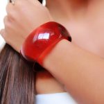 BRACELETE  LISO FORMATO REDONDO ACRILICO CORES 30.1 MM