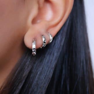 BRINCO ZIRCONIA ARGOLA CLICK TRIO COM PONTOS DE ZIRCONIAS