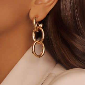 BRINCO LISO ARGOLA COM DOIS ELOS PENDURADOS