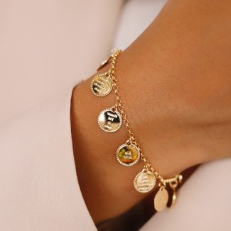 PULSEIRA LISA COM OS DEZ MANDAMENTOS E NUMEROS ROMANOS MEDALHAS