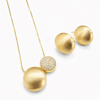 CONJUNTO ZIRCONIA E ESCOVADO FORMATO OVAL COM UM CIRCULO TODO CRAVEJADO 40CM